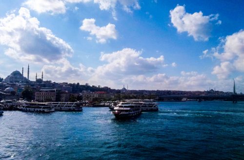 Стамбул: город контрастов и котов.