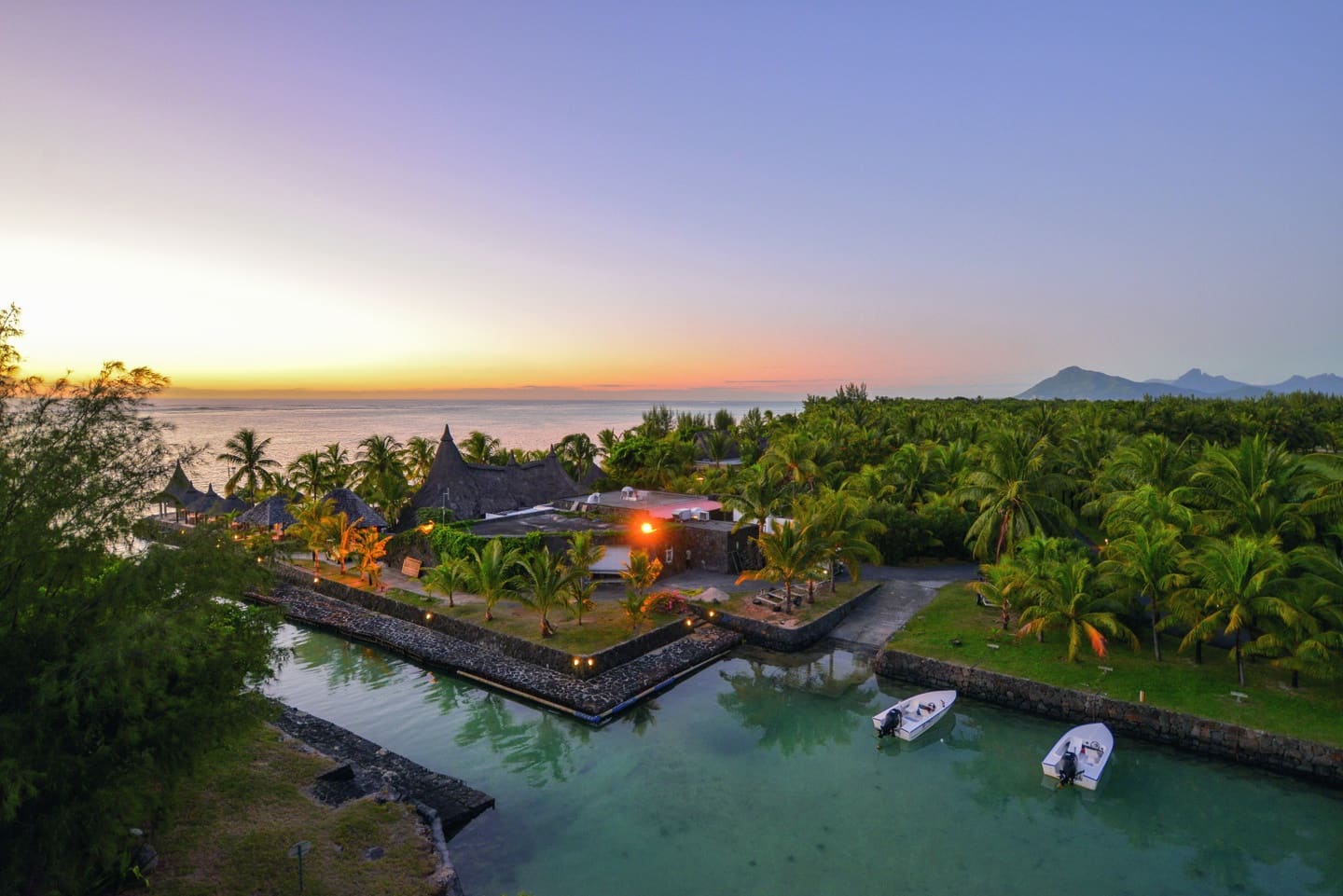 Paradis Beachcomber Golf Resort & Spa 5* Paradis Beachcomber Golf Resort & Spa 5*