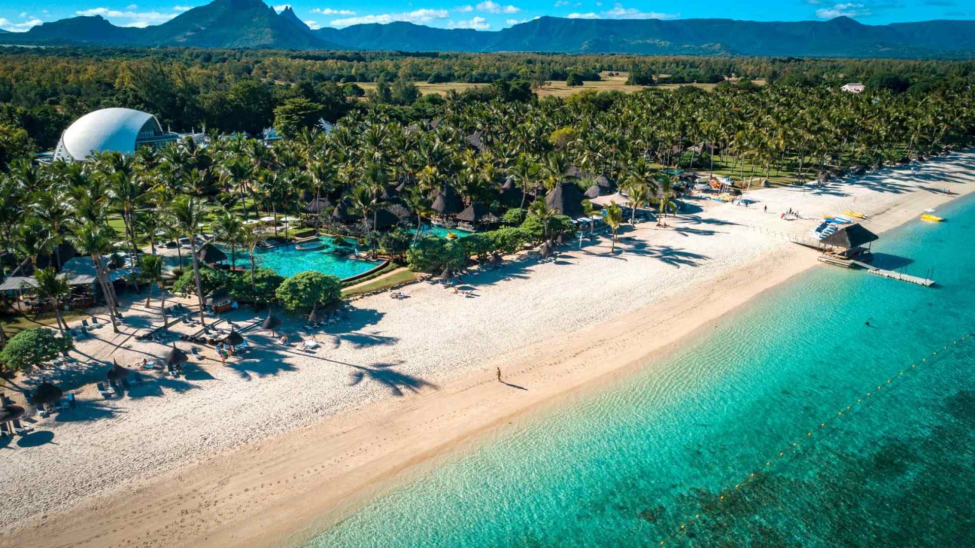 La Pirogue Resort & Spa 4*+ La Pirogue Resort & Spa 4*+