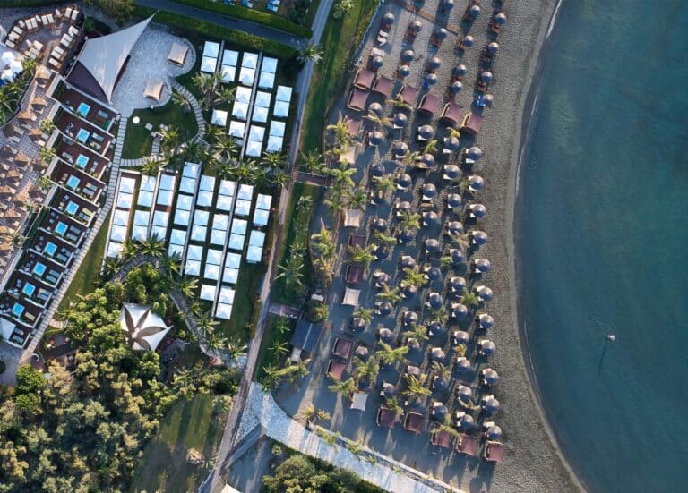 Four Seasons Hotel