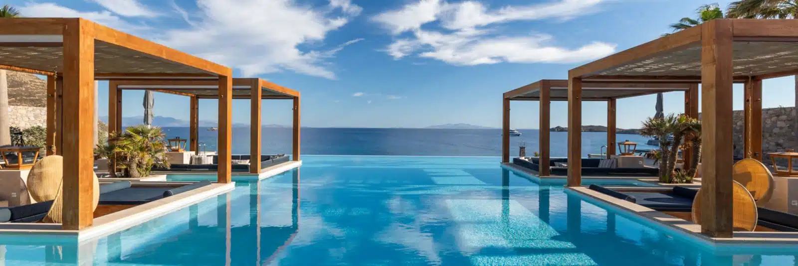 Вечірка на Міконос чи СПА-ретрит в Альпах – що оберете ви?